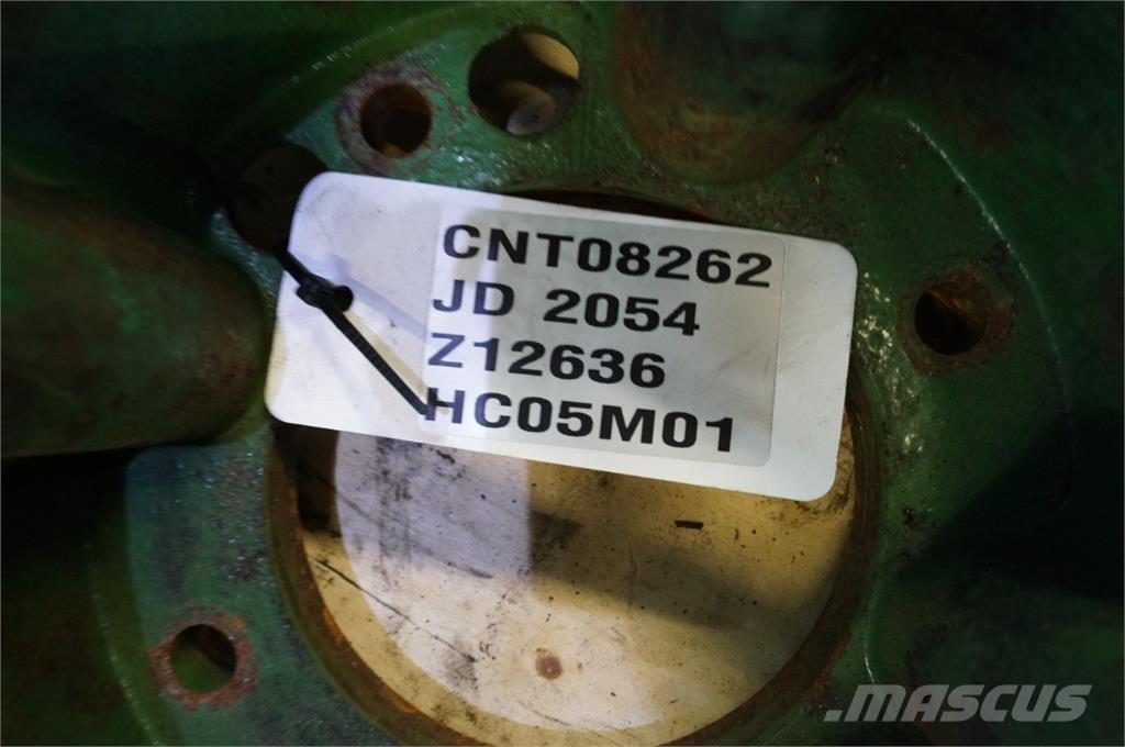 John Deere 2054 Сельхозтехника - Другие