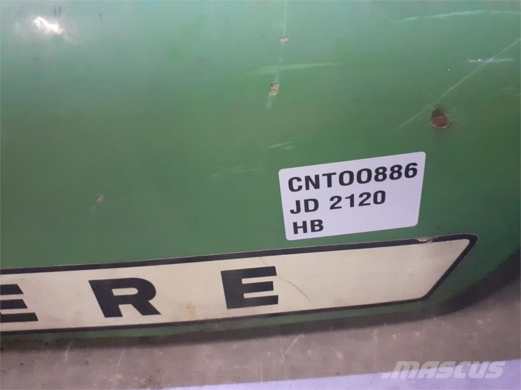 John Deere 2120 Навесное оборудование и запчасти