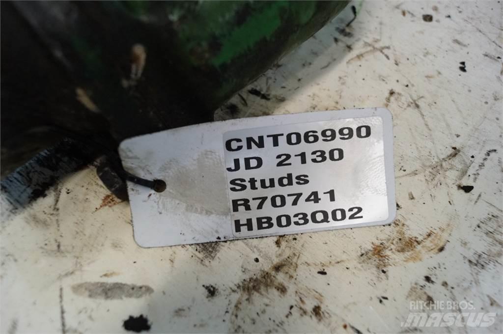 John Deere 2130 Радиаторы