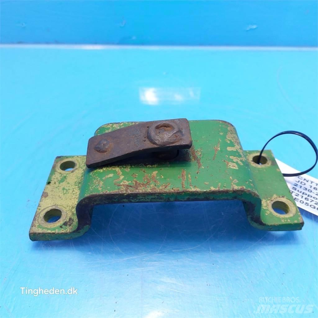 John Deere 2130 Навесное оборудование и запчасти