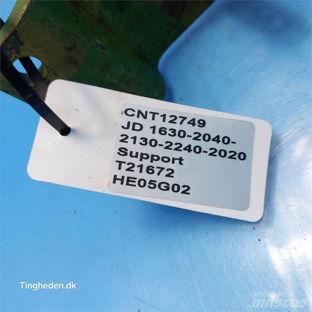 John Deere 2130 Навесное оборудование и запчасти