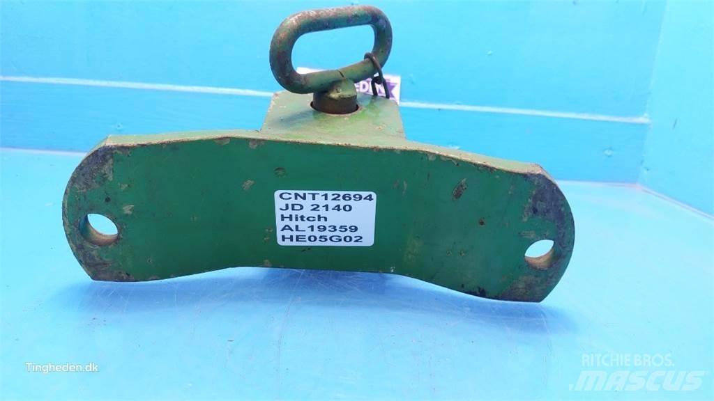 John Deere 2140 Навесное оборудование и запчасти