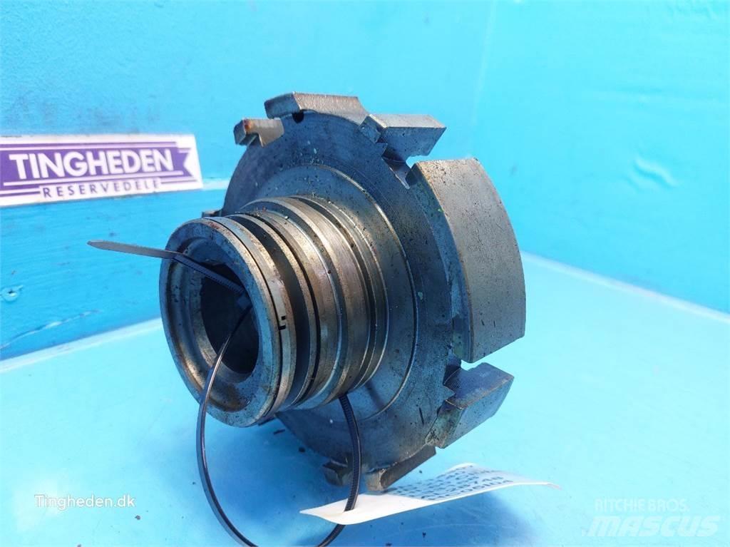 John Deere 2140 Трансмиссии