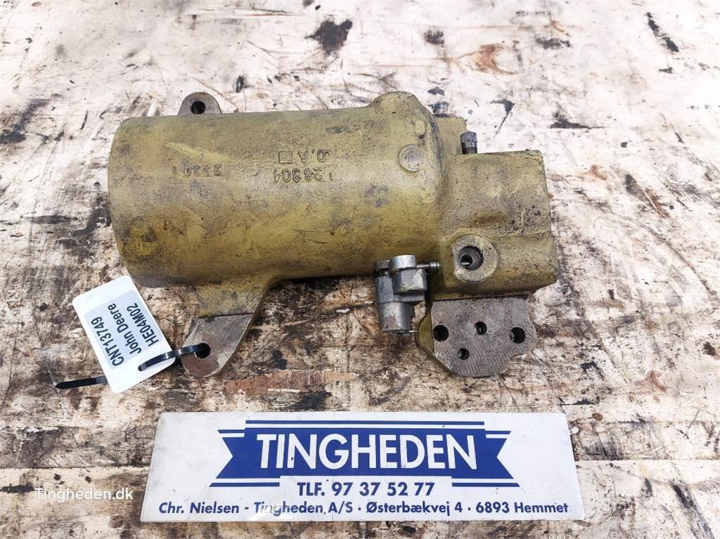 John Deere 2141 Детали гидравлической системы