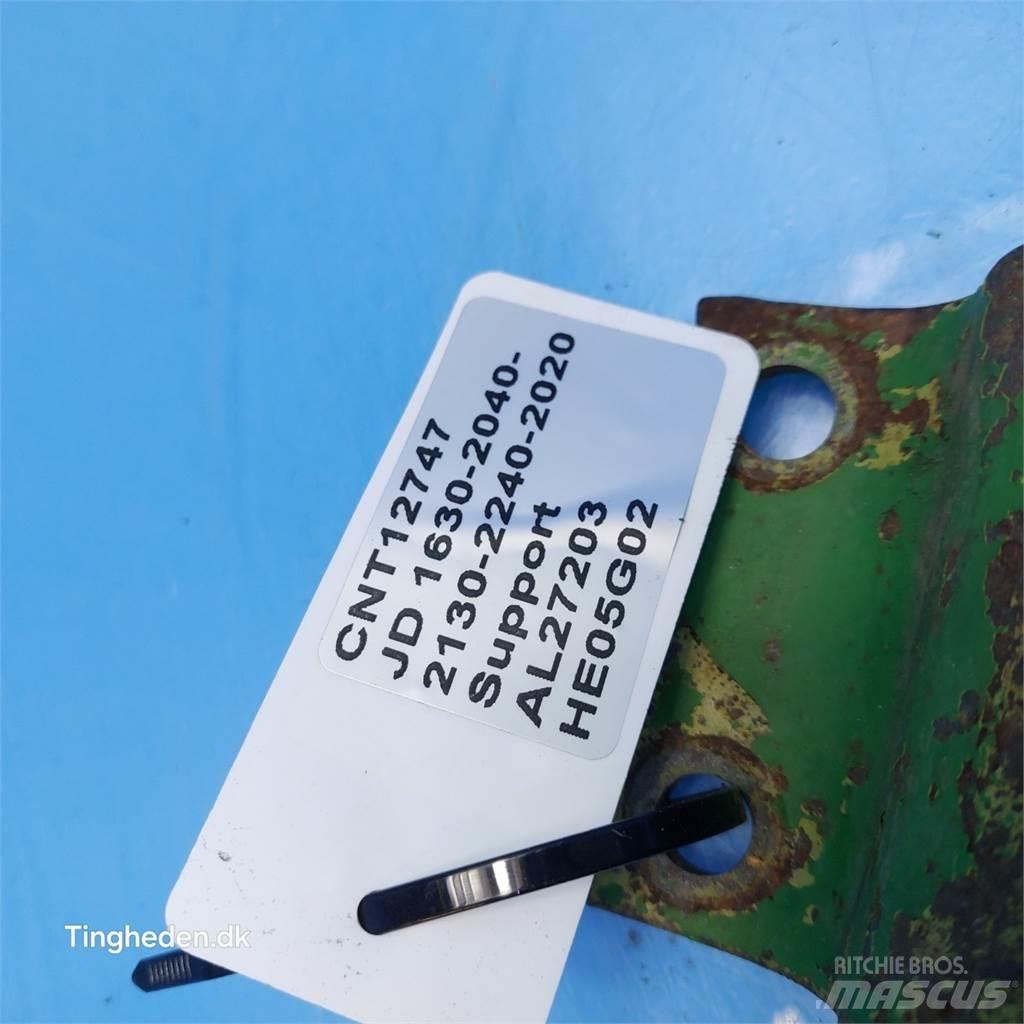 John Deere 2240 Навесное оборудование и запчасти