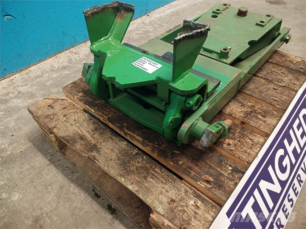 John Deere 2650 Навесное оборудование и запчасти