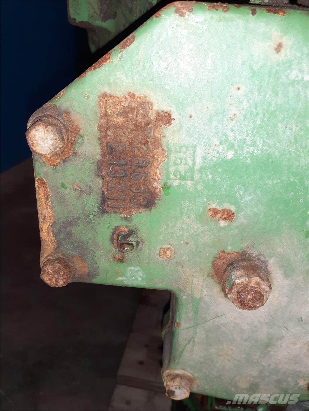 John Deere 2840 Трансмиссии