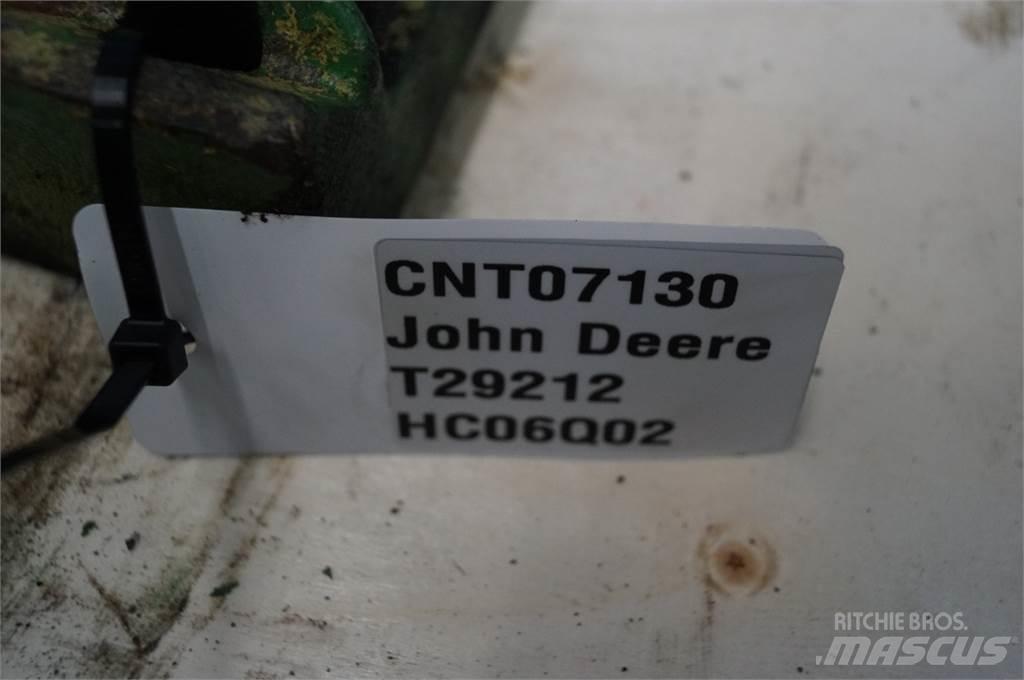 John Deere 2840 Навесное оборудование и запчасти