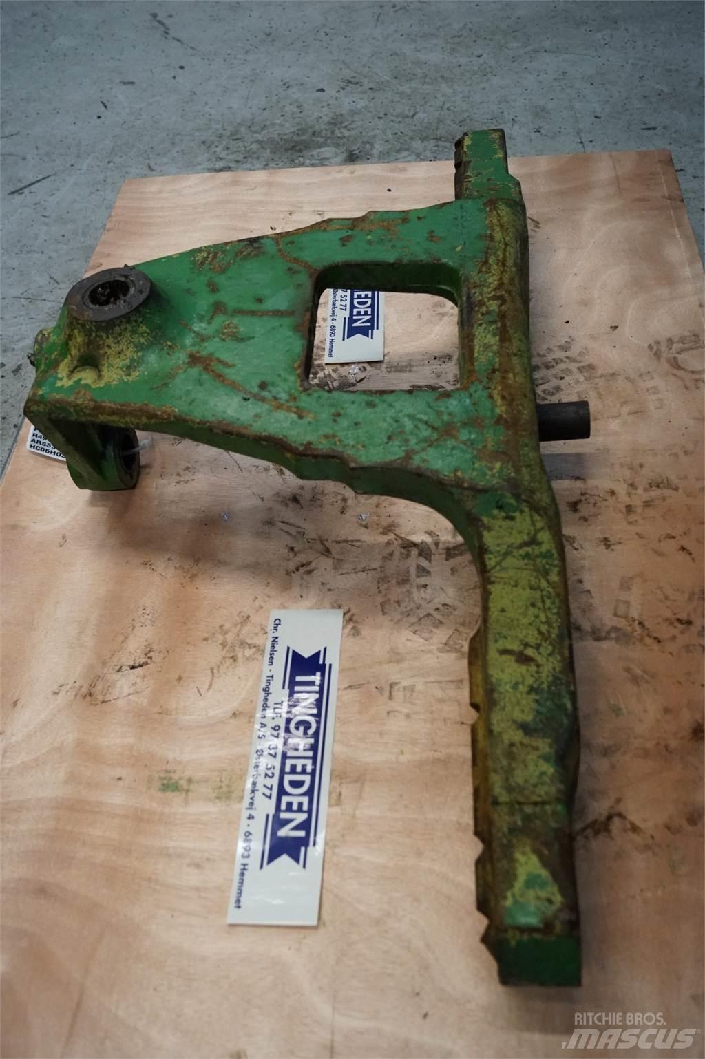 John Deere 2840 Навесное оборудование и запчасти