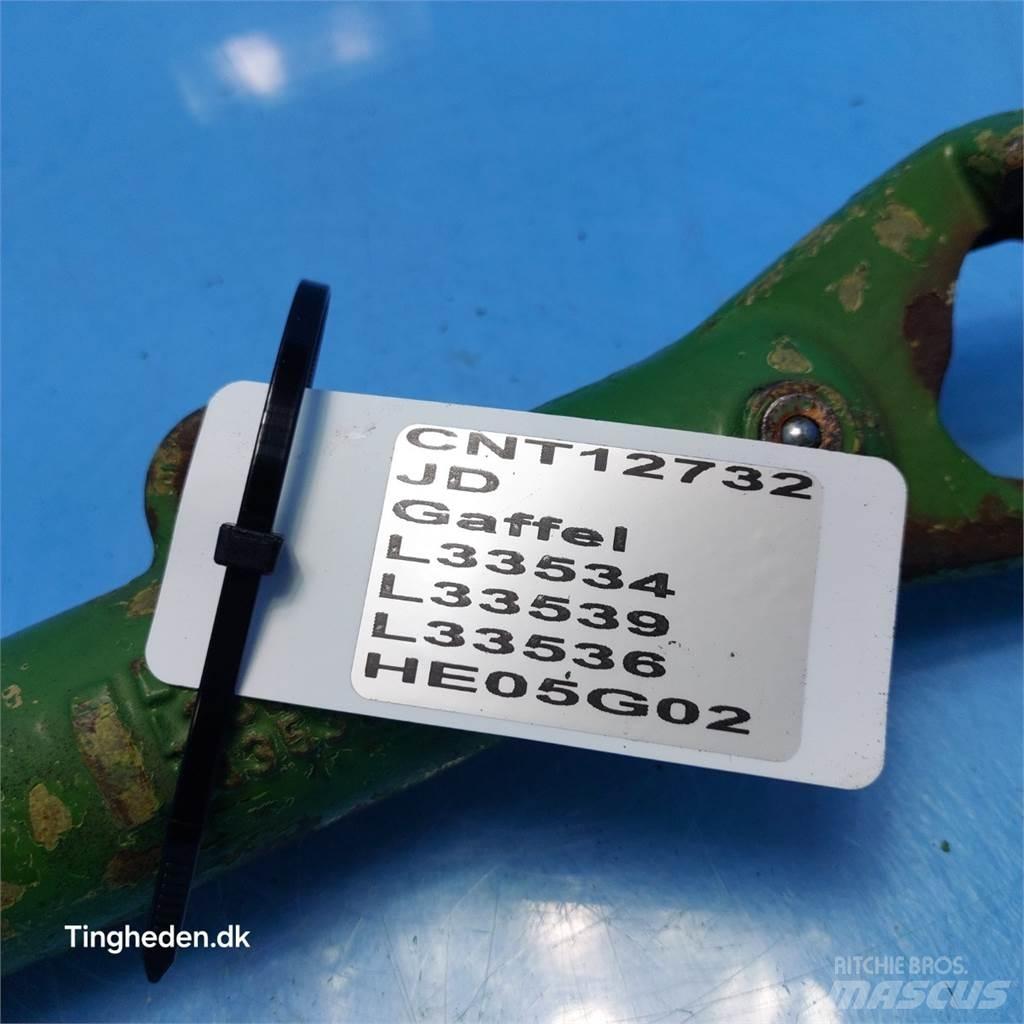 John Deere 2940 Навесное оборудование и запчасти