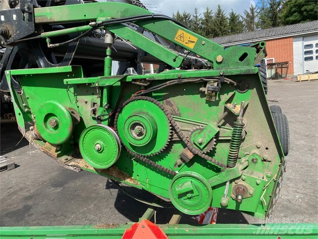 John Deere 30 Компоненты для зерноуборочных комбайнов