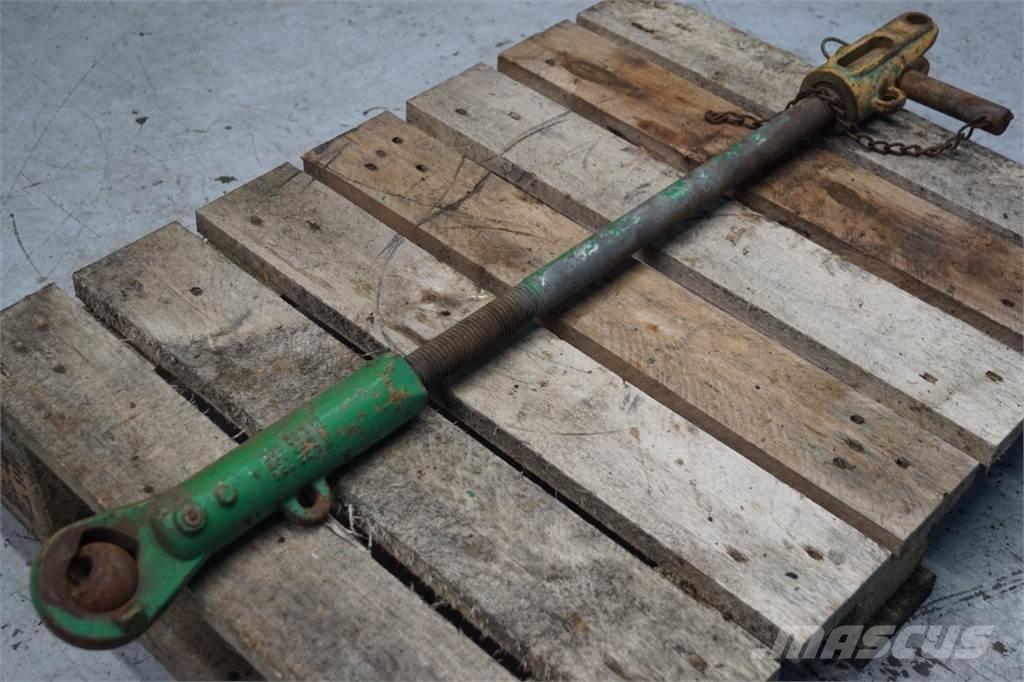 John Deere 3030 Навесное оборудование и запчасти