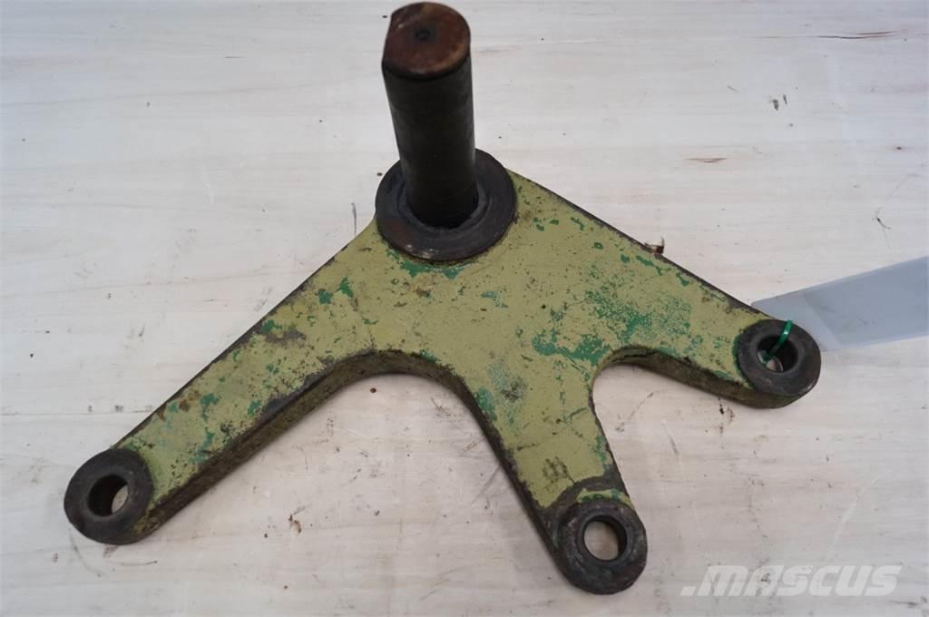 John Deere 3030 Навесное оборудование и запчасти