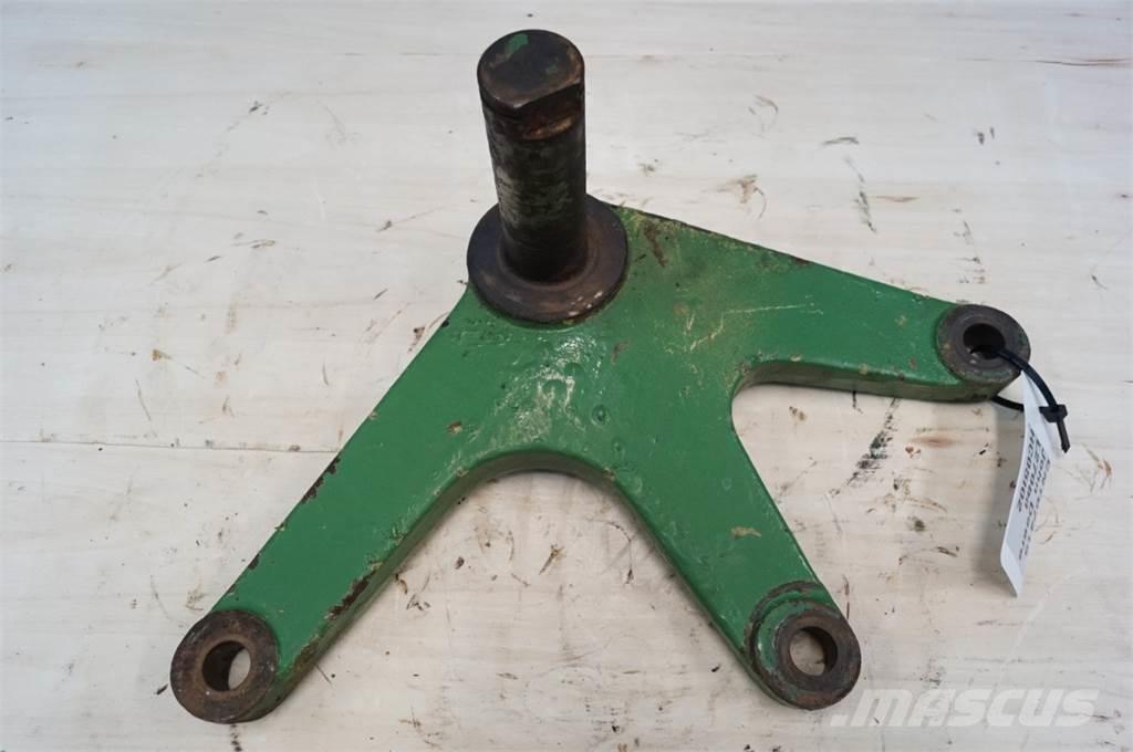 John Deere 3030 Навесное оборудование и запчасти