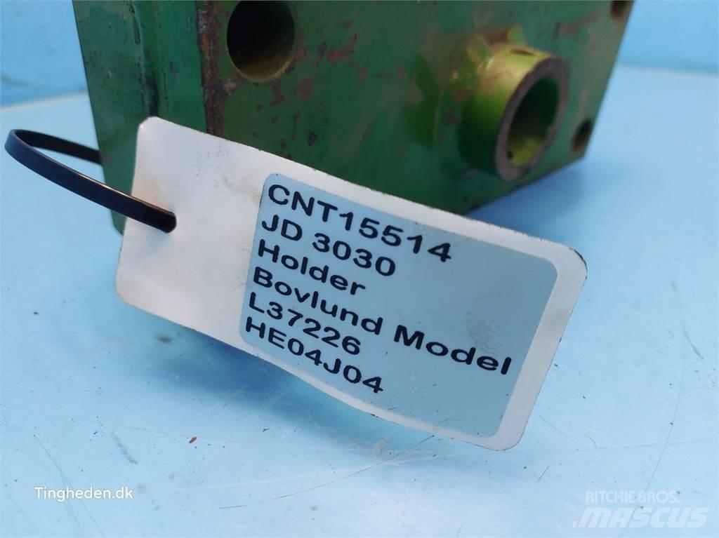 John Deere 3030 Навесное оборудование и запчасти