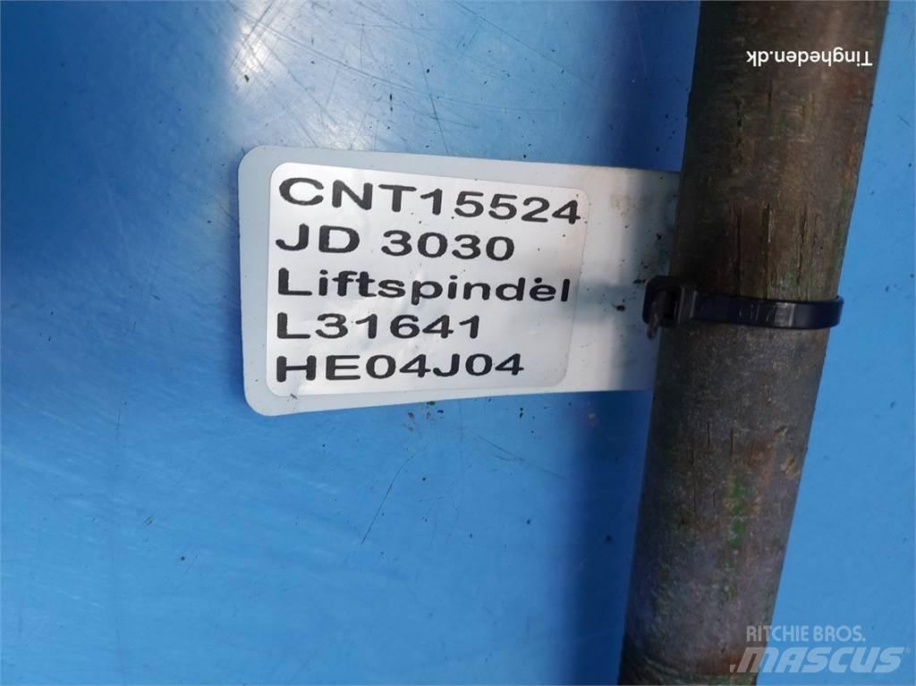 John Deere 3030 Навесное оборудование и запчасти
