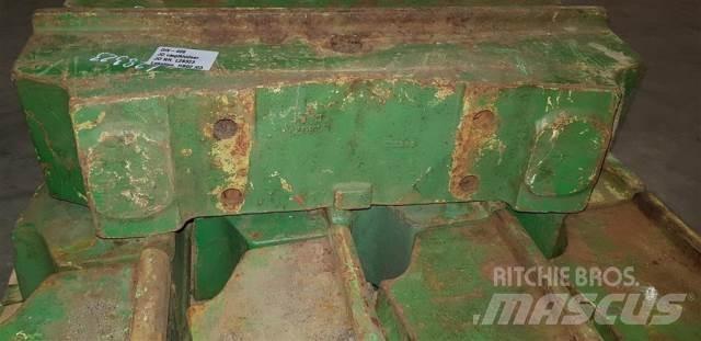 John Deere 3040 Передние весы