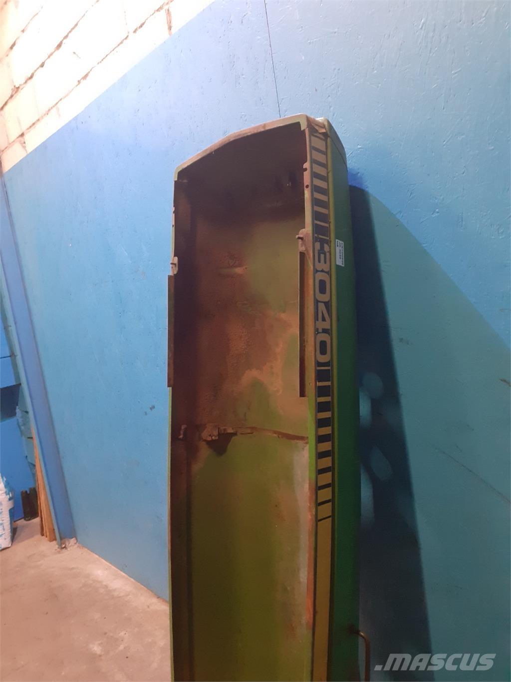 John Deere 3040 Навесное оборудование и запчасти