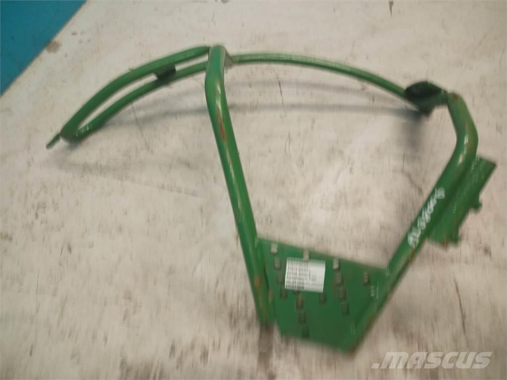 John Deere 3040 Навесное оборудование и запчасти