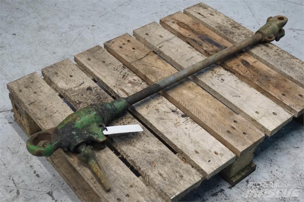John Deere 3040 Навесное оборудование и запчасти