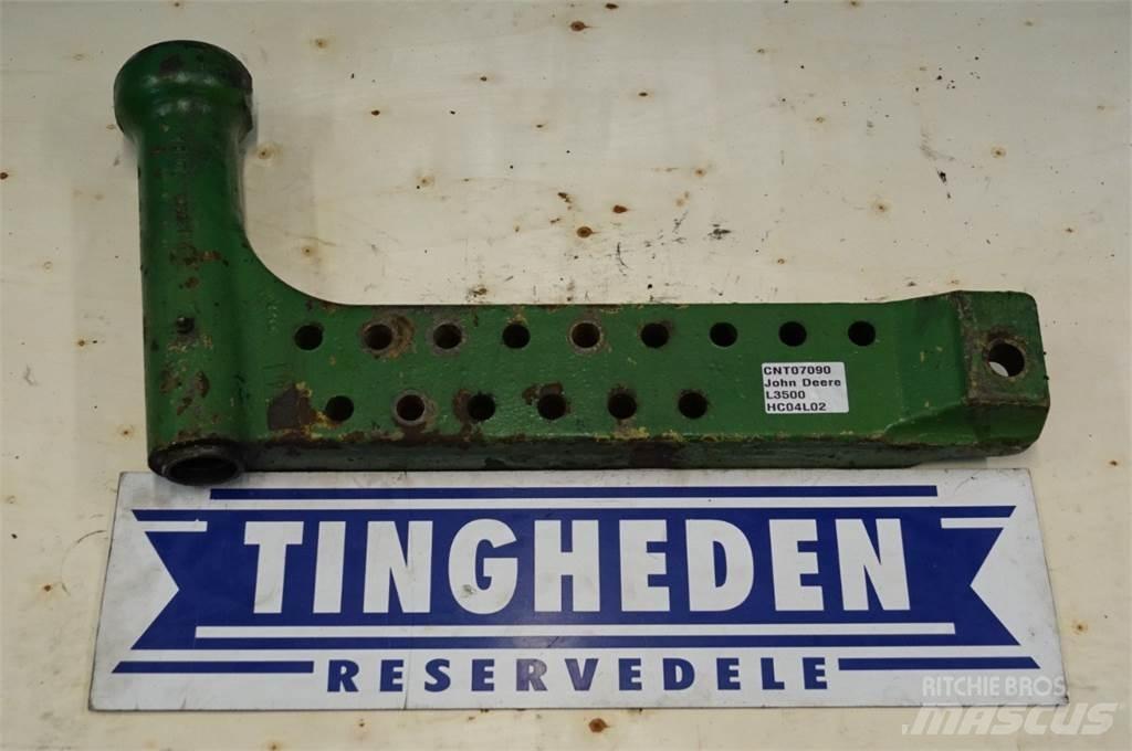 John Deere 3040 Навесное оборудование и запчасти