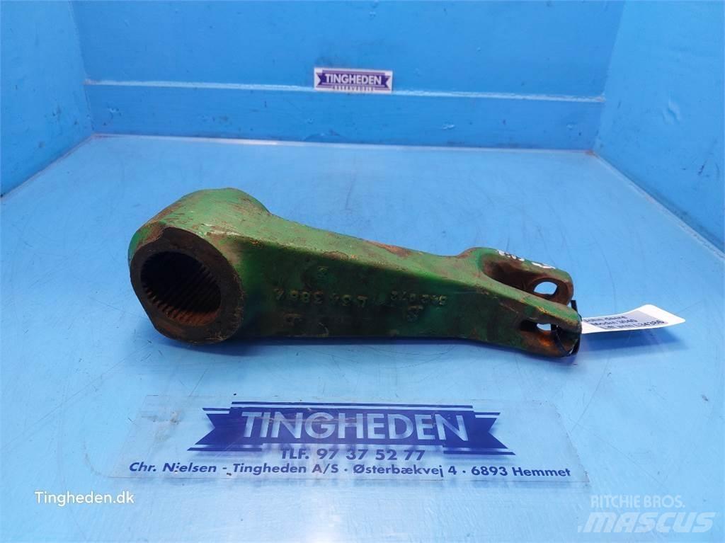John Deere 3040 Навесное оборудование и запчасти