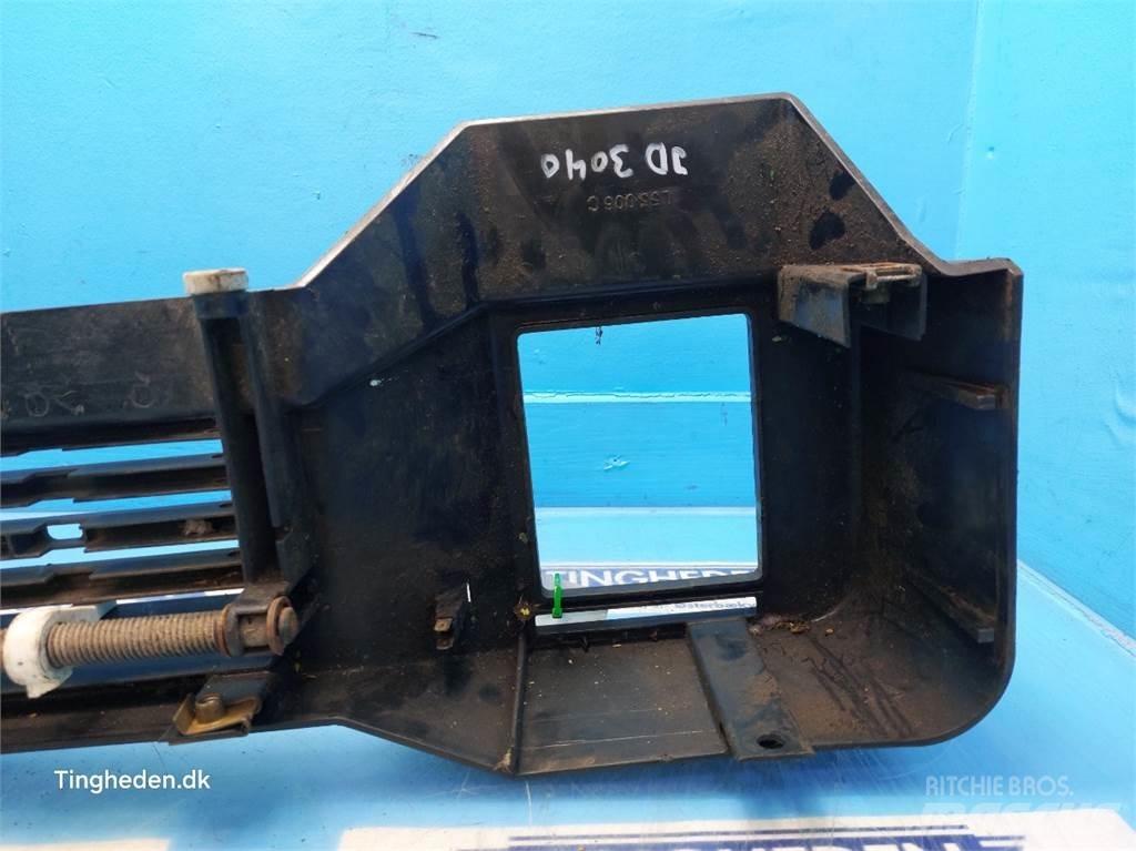 John Deere 3040 Кабины