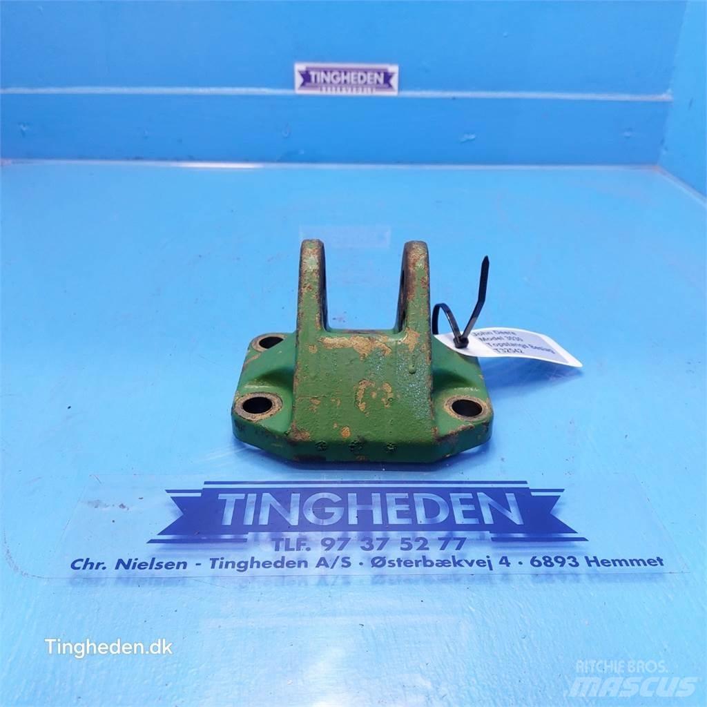 John Deere 3050 Навесное оборудование и запчасти