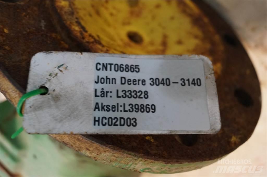 John Deere 3140 Навесное оборудование и запчасти