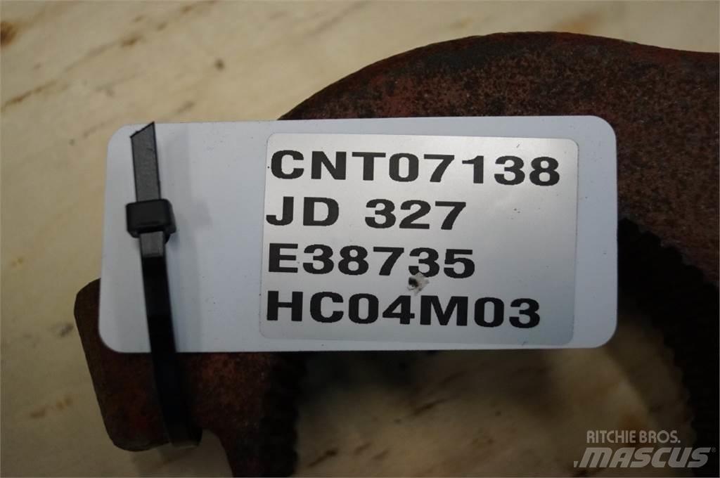 John Deere 327 Прицепы для тюков и рулонов