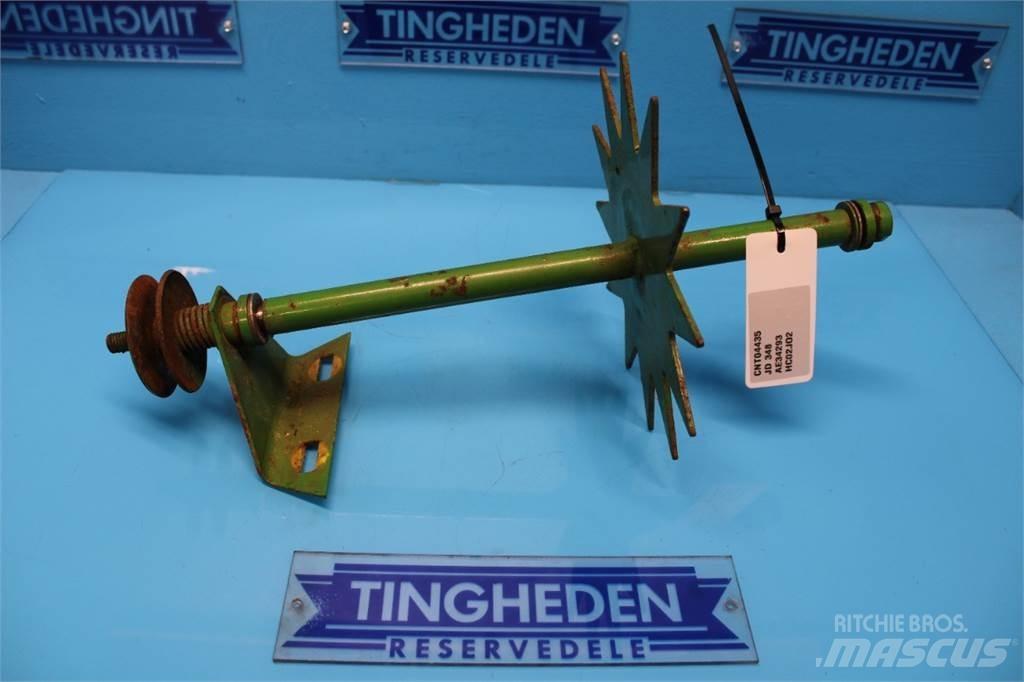 John Deere 348 Киповые захваты