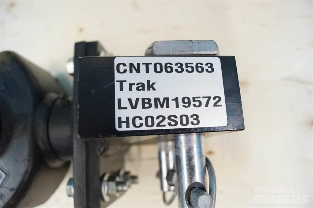 John Deere 3720 Навесное оборудование и запчасти