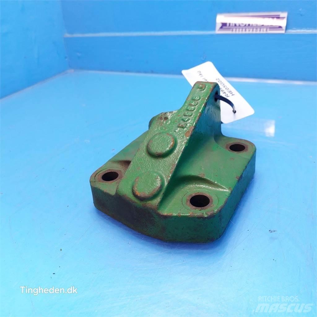 John Deere 4030 Навесное оборудование и запчасти
