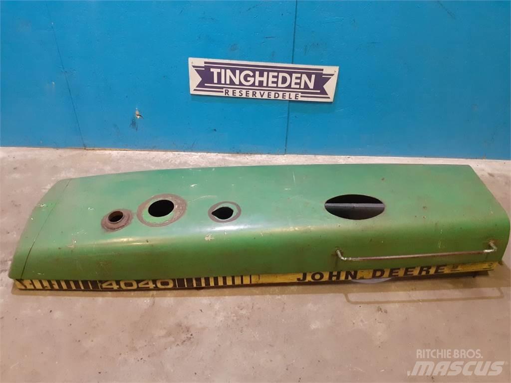 John Deere 4040 Навесное оборудование и запчасти