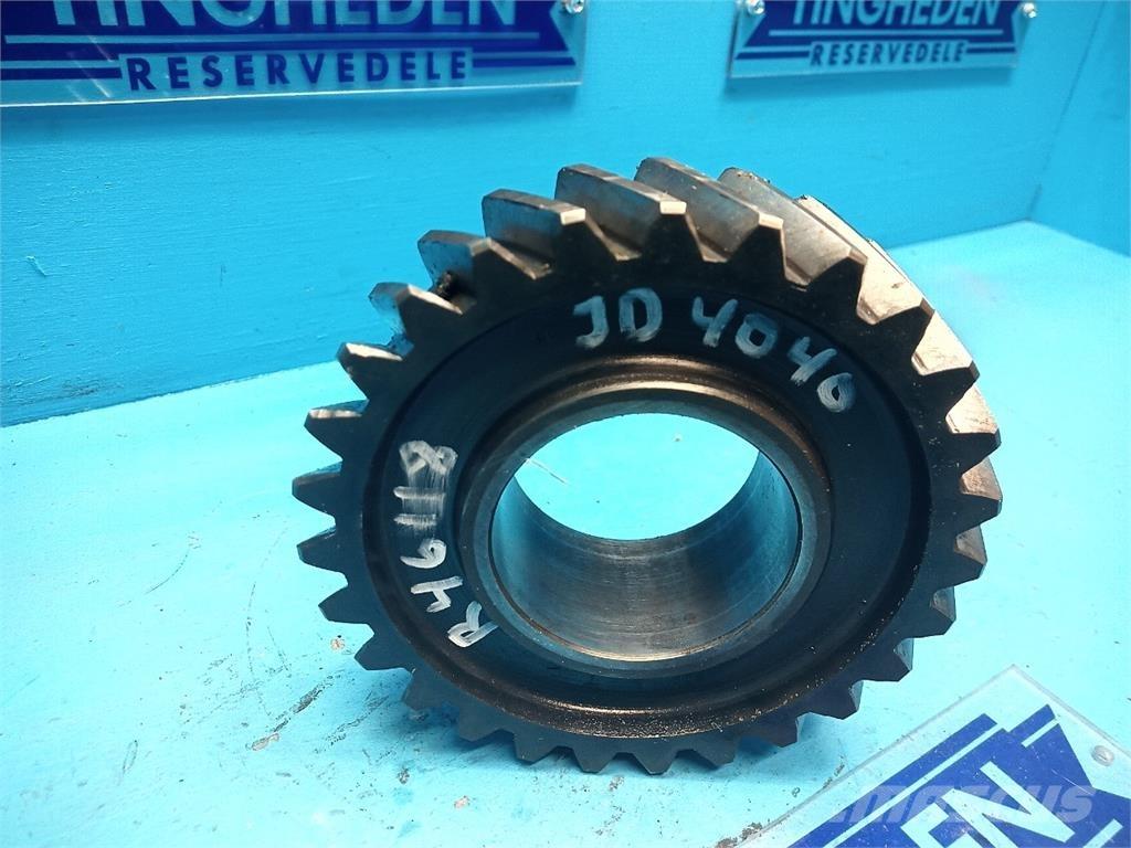 John Deere 4040 Трансмиссии