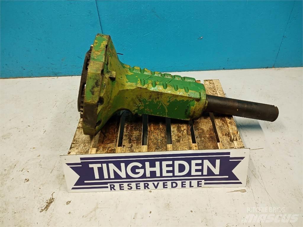 John Deere 4040 Навесное оборудование и запчасти
