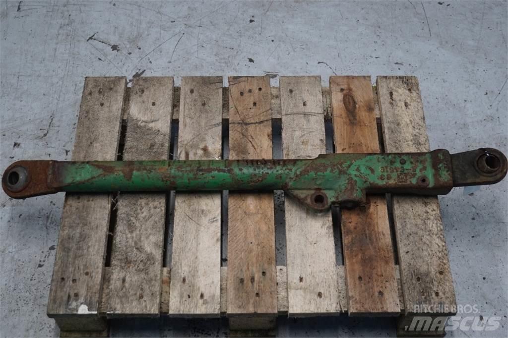 John Deere 4040 Навесное оборудование и запчасти