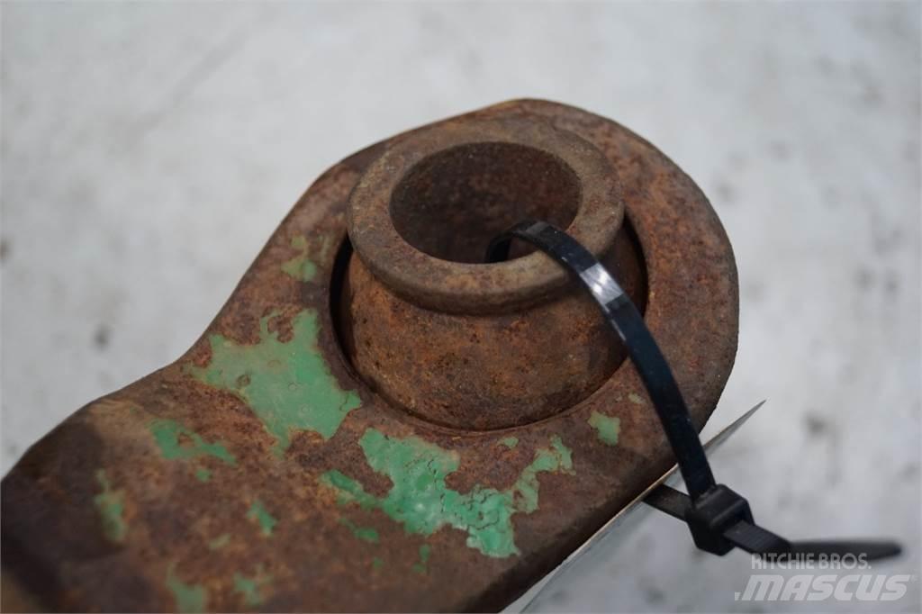 John Deere 4040 Навесное оборудование и запчасти