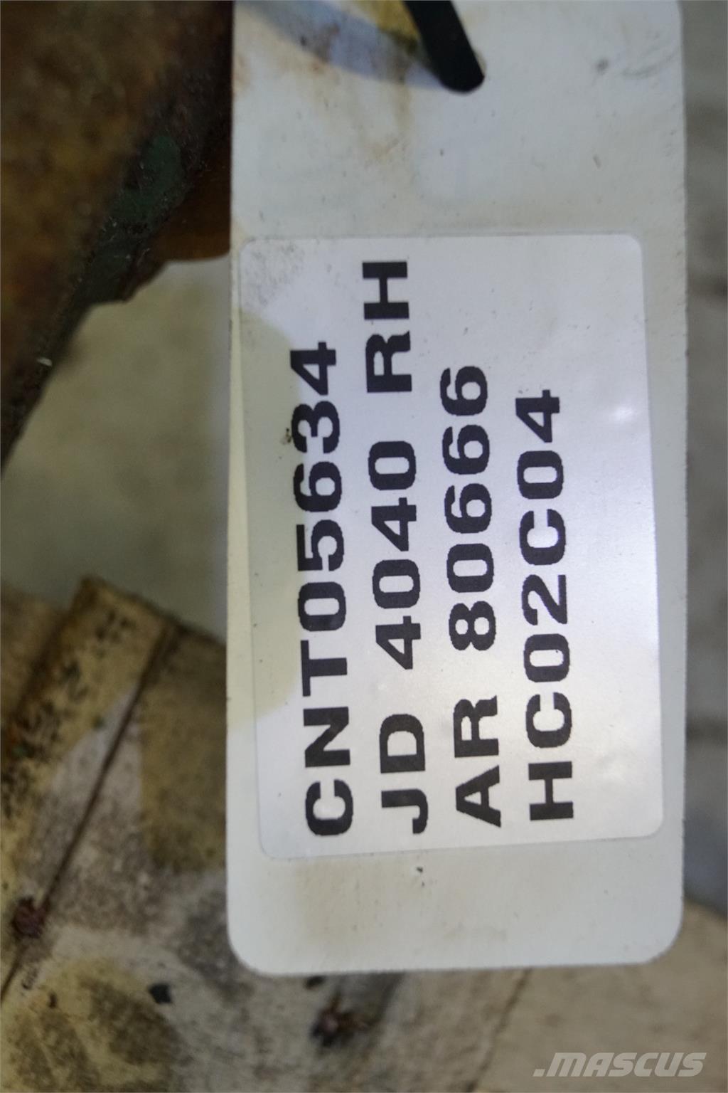 John Deere 4040 Навесное оборудование и запчасти