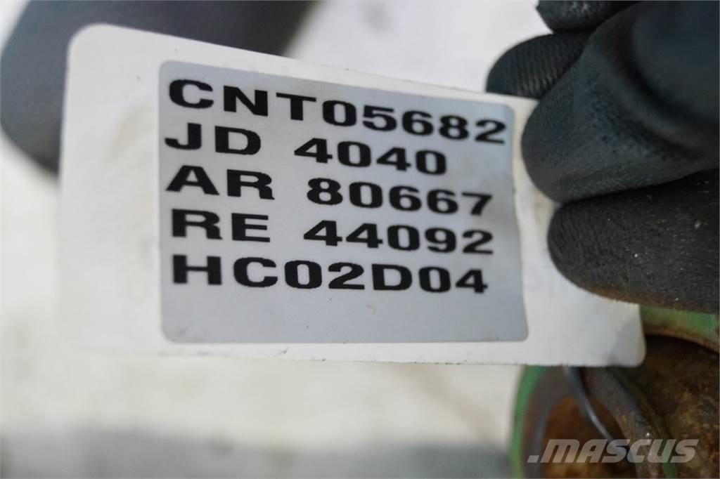 John Deere 4040 Навесное оборудование и запчасти