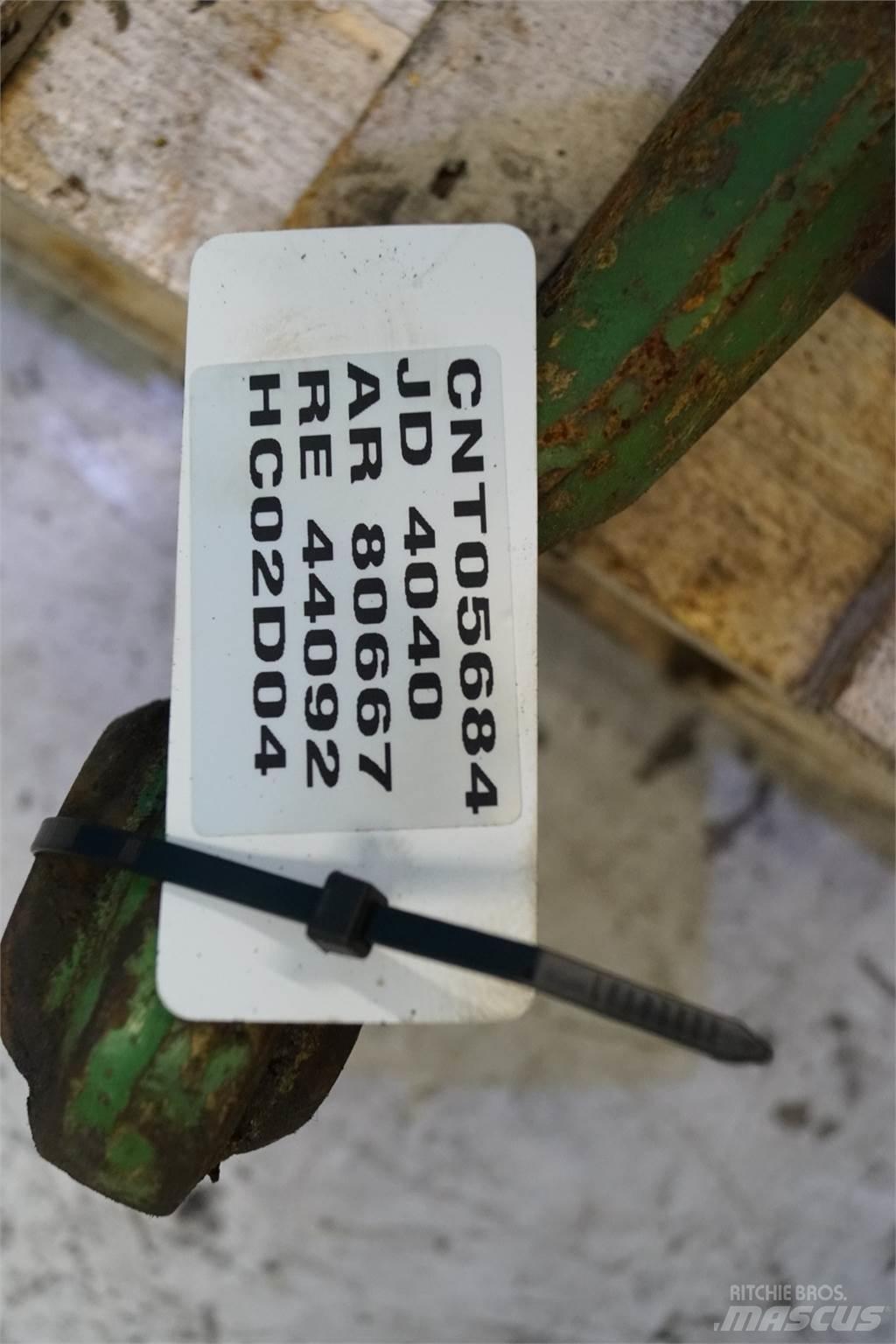 John Deere 4040 Навесное оборудование и запчасти