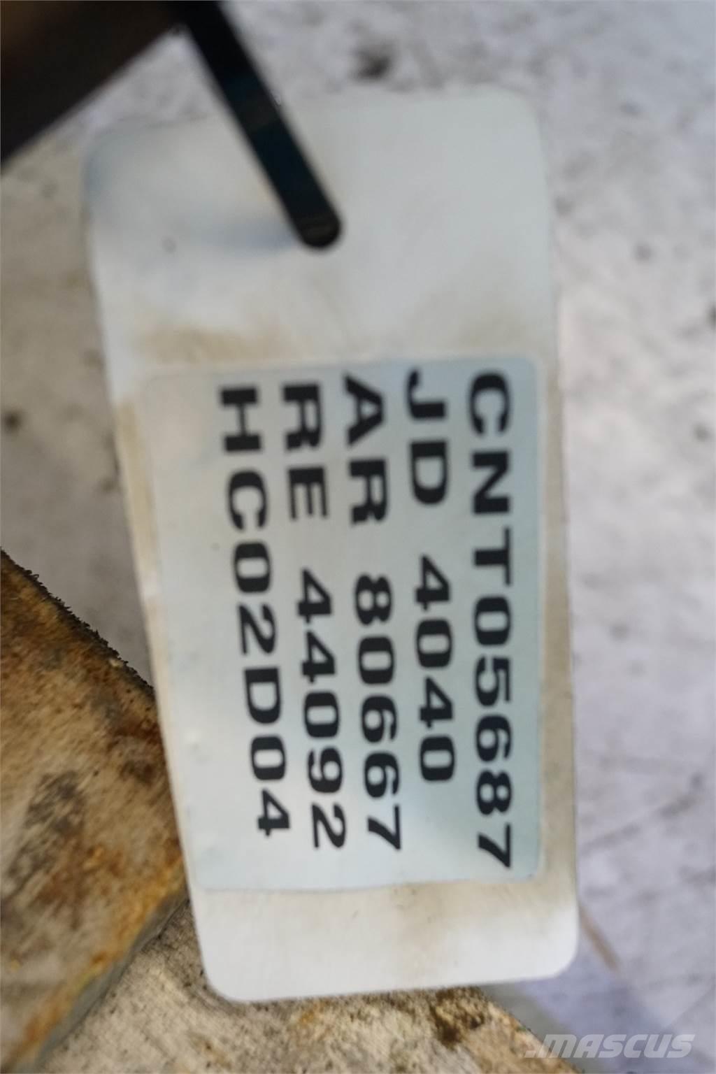 John Deere 4040 Навесное оборудование и запчасти