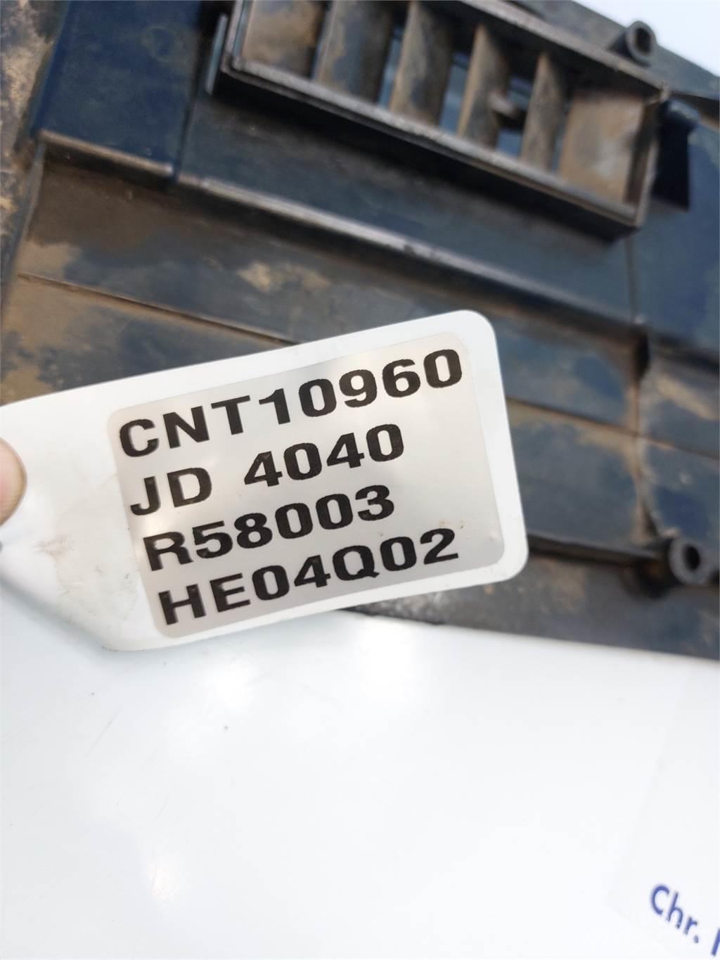 John Deere 4040 Кабины