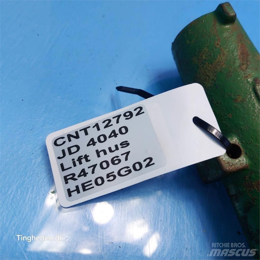 John Deere 4040 Навесное оборудование и запчасти