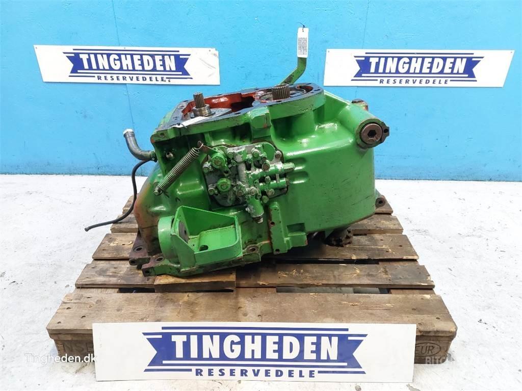 John Deere 4040S Трансмиссии