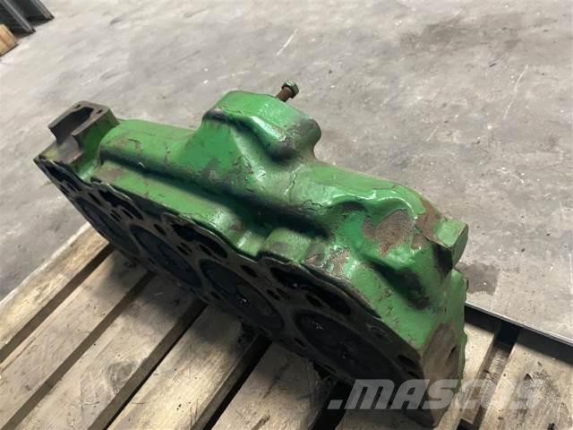 John Deere 4239 Двигатели