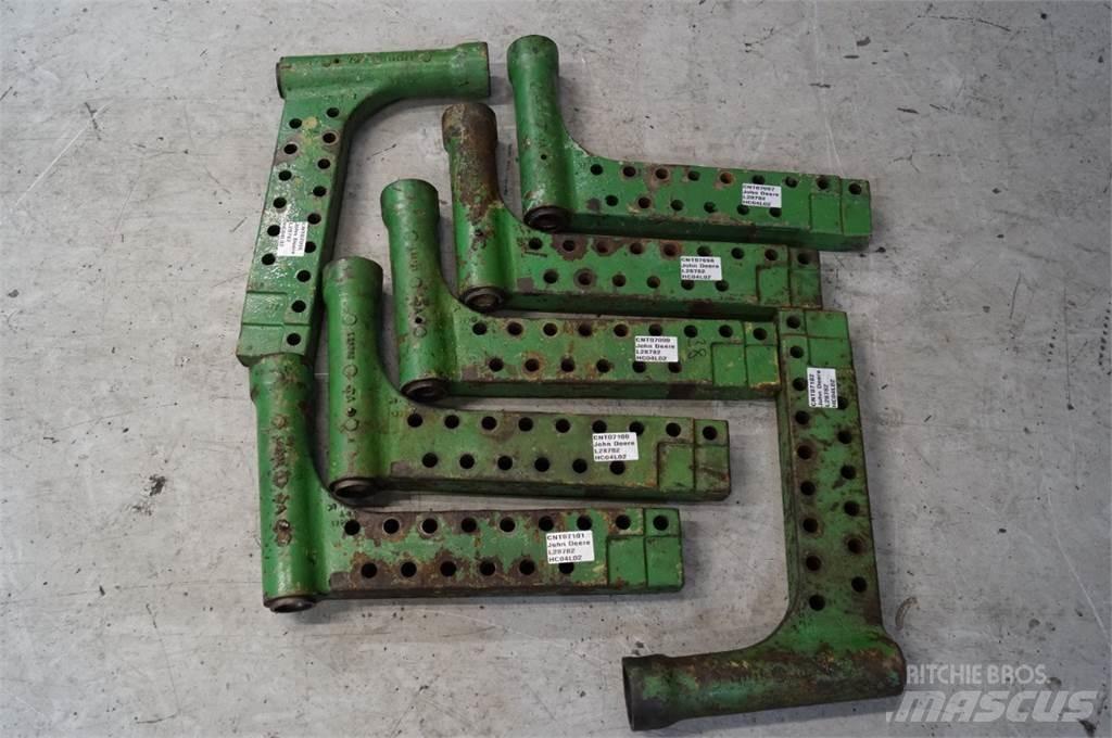 John Deere 4240 Навесное оборудование и запчасти