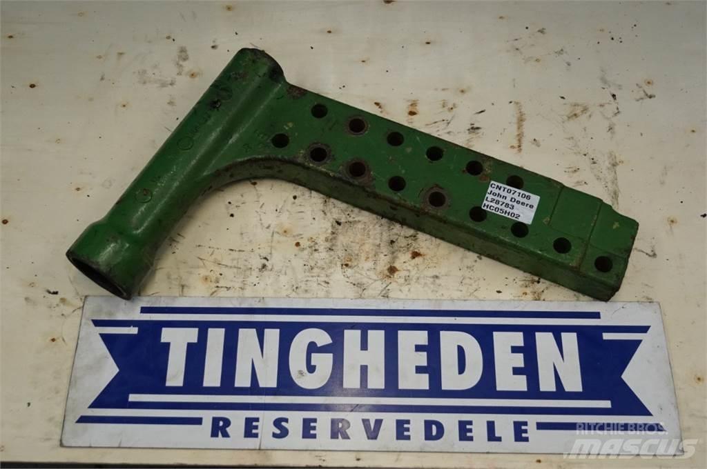 John Deere 4240 Навесное оборудование и запчасти