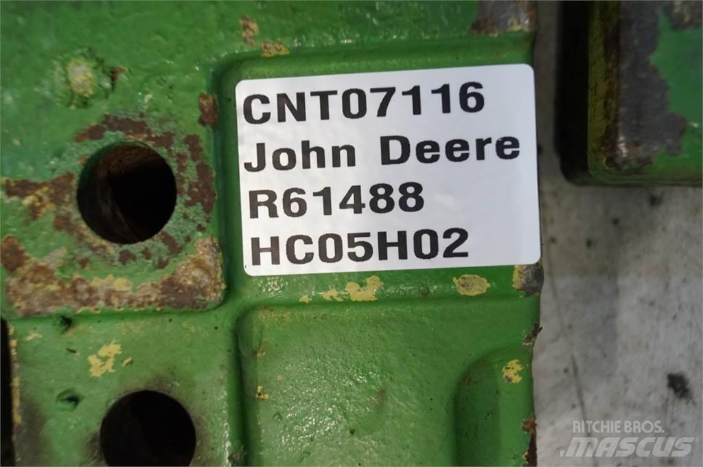 John Deere 4240 Навесное оборудование и запчасти