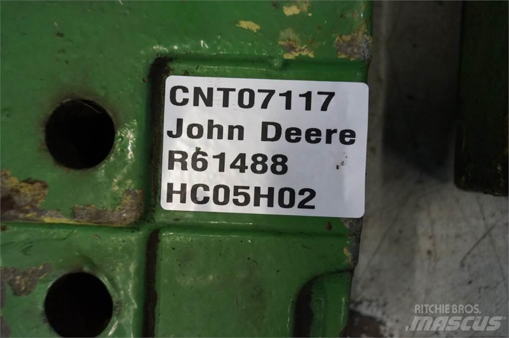 John Deere 4240 Навесное оборудование и запчасти